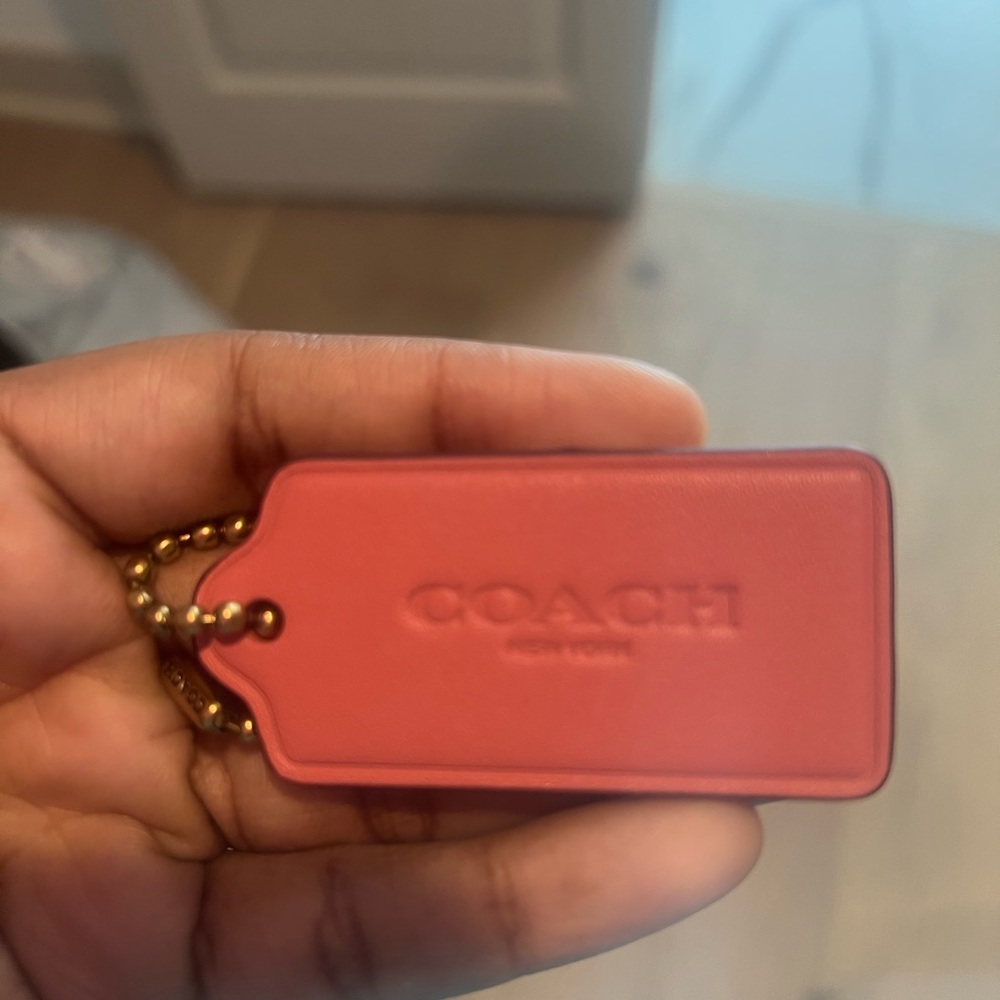 Coach HangTag - Picture 2 of 2